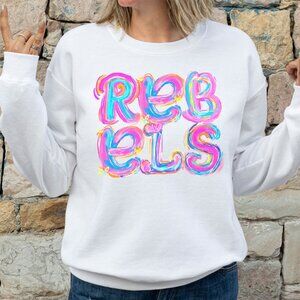 Ole Miss Painted REBELS Univ of Mississippi Gildan crewneck sweatshirt white